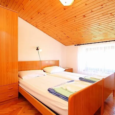 Holiday Niko Apartamento